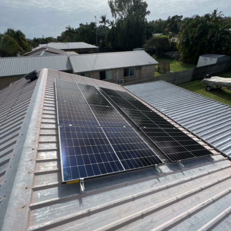 Solar power installation in Beacsonfield by Solahart Mackay